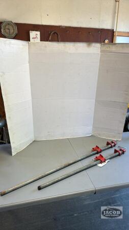 2 SLIDING PIPE CLAMPS