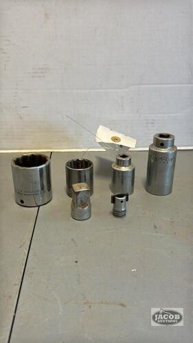 SOCKET LOT