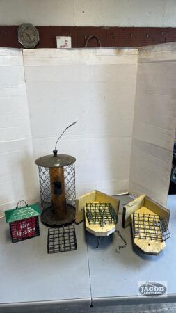 4 BIRD FEEDERS