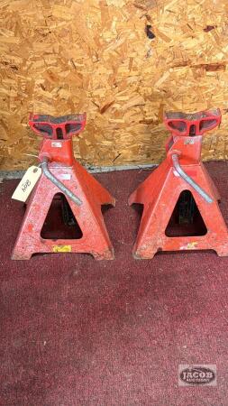 (2) 6TON AXLE STANDS