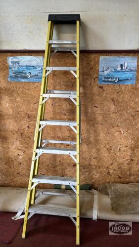 FEATHERLITE 8FT FIBREGLASS STEP LADDER