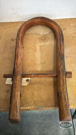 WOOD YOKE