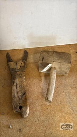 WOODEN BOOT PULLER AND WOODEN MALLET