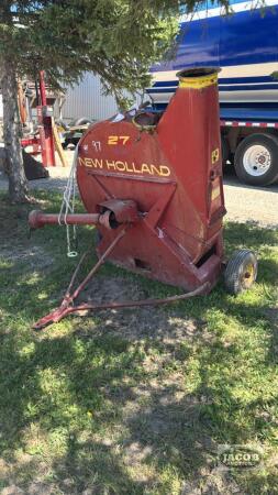 NEW HOLLAND 27 FORAGE BLOWER