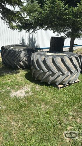 (2) 900/60-32 TIRES ON 10 BOLT RIMS