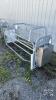 FARROWING CRATE WITH STAINLESS STEEL FEEDER