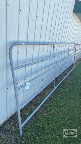 13FT 9IN GATE