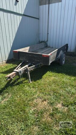 APPROX. 4FT X 8FT UTILITY TRAILER