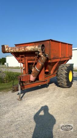 UFT 400BU GRAIN BUGGY