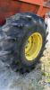 UFT 400BU GRAIN BUGGY - 8