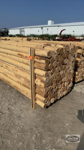 90 - 4IN X 8FT CEDAR POSTS