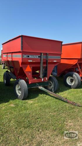 UNVERFERTH 325 GRAVITY WAGON