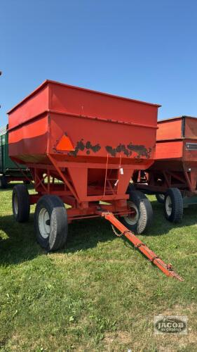 BRUNS 375BU GRAVITY WAGON