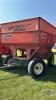 UNVERFERTH 275 GRAVITY WAGON - 3