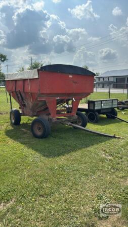 BRUNS 250BU GRAVITY WAGON