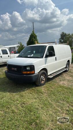 2016 GMC SAVANNA VAN