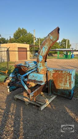 LUCKNOW 7.5FT DOUBLE AUGER SNOWBLOWER