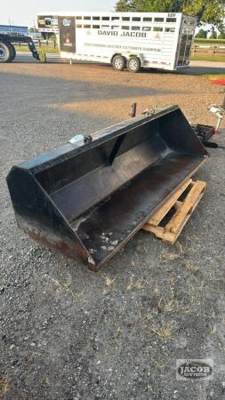 8FT MATERIAL BUCKET