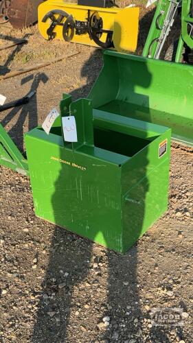 JOHN DEERE IMATCH 3PTH BALLAST BOX