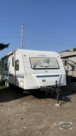 PROWLER L-SERIES 22FT CAMPER