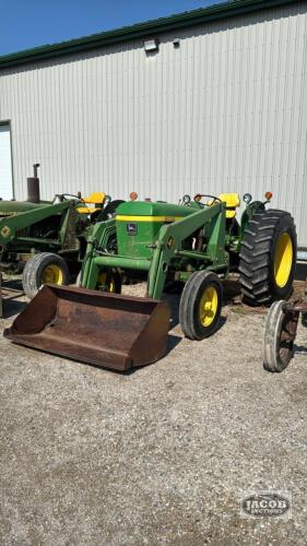 JOHN DEERE 2130 DIESEL TRACTOR WITH LOADER