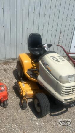 CUB CADET GT3200 HYDRO RIDING MOWER