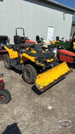 CAN-AM OUTLANDER 650 MAX XT 4WD ATV