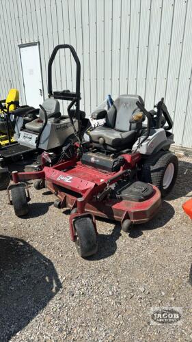 EXMARK LAZER Z 60IN ZERO TURN MOWER