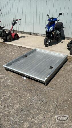JOTO SLIDE ALUMINUM TRUCK BOX SLIDE
