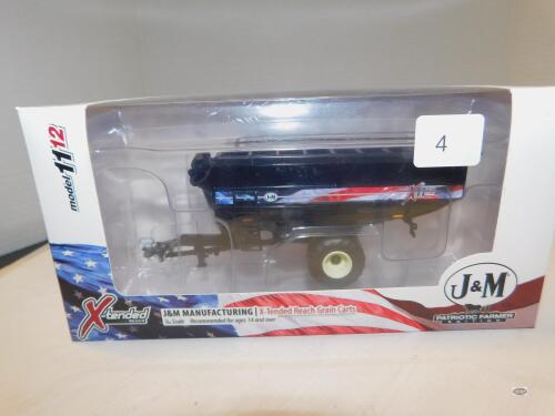 1/64 J & M MANUFACTURING EXT. REACH GRAIN CART