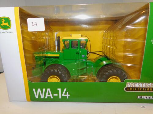 1/32 ERTL PRESTIGE COLLECTION JOHN DEERE WA 14