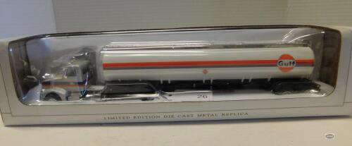 1/64 SPECCAST 385 PETERBILT GULF TANKER, NIB