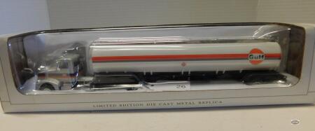 1/64 SPECCAST 385 PETERBILT GULF TANKER, NIB