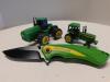 1/64 JOHN DEERE 8870 4WD '55 SERIES & KNIFE - 3