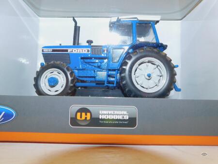 1/32 FORD 8830 POWER SHIFT 1980 BY UNIVERSAL, NIB