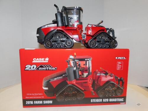 1/32 CASE IH STEIGER 680 QUADTRAC ERTL, NIB