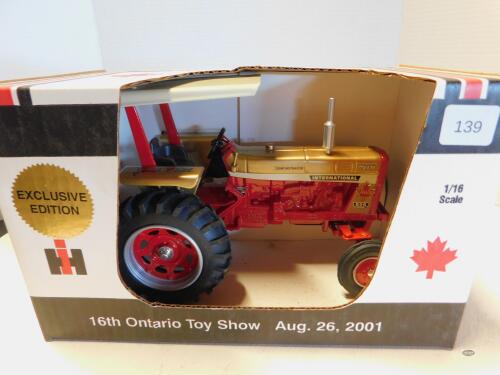 1/16 01 IH 656 GOLD DEMO, ONT. TOY SHOW EDN, NIB