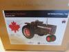 1/16 IH 756 FARMALL, GOLD CHASE UNIT