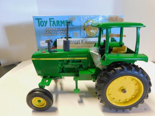 1/16 JOHN DEERE 4220, TOY FARMER 1998 EDN, NIB