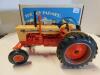 1/16 CASE 800, TOY FARMER 1990 EDN