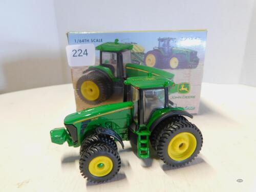 1/64 JOHN DEERE 8530 TRACTOR, 2007 FARM SHOW