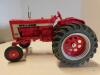 1/16 FARMALL BOX, AUTOGRAPHED BOX, - 2