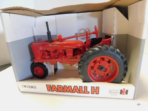 1/16 FARMALL H, ERTL, SHELF MODEL