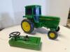 1/16 ERTL JOHN DEERE REMOTE CONTROL TRACTOR