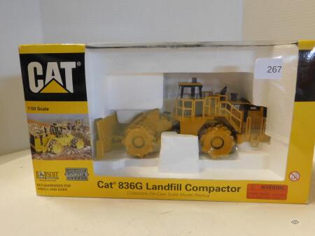 1/50 NORSCOTT CAT 836G LANDFILL COMPACTOR