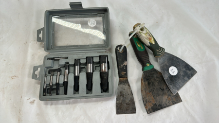 Bolt Extractor Set and 3 Assorted Putty Knives