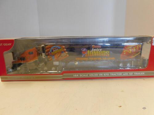 1/64 FIRST GEAR SCHNEIDERS JUICY JUMBOS