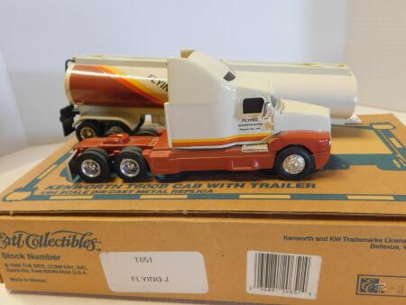 1/64 ERTL FLYING J KENWORTH T651