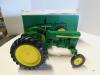 1/16 SIGOMEC-ARGENTINA JOHN DEERE TRACTOR W/BOX