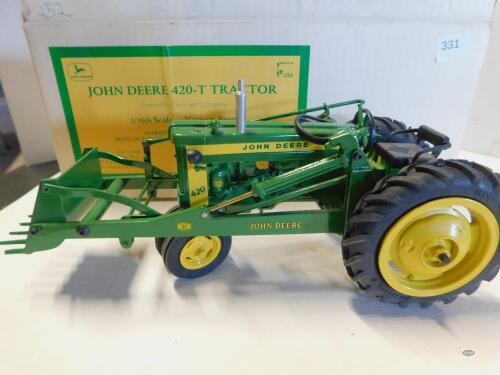 1/16 JOHN DEERE 420 TRACTOR & LOADER, W/BOX, NOLT